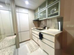 RV Suites (D10), Apartment #606400131